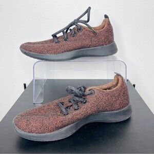 Women’s Allbirds wool runners shoes